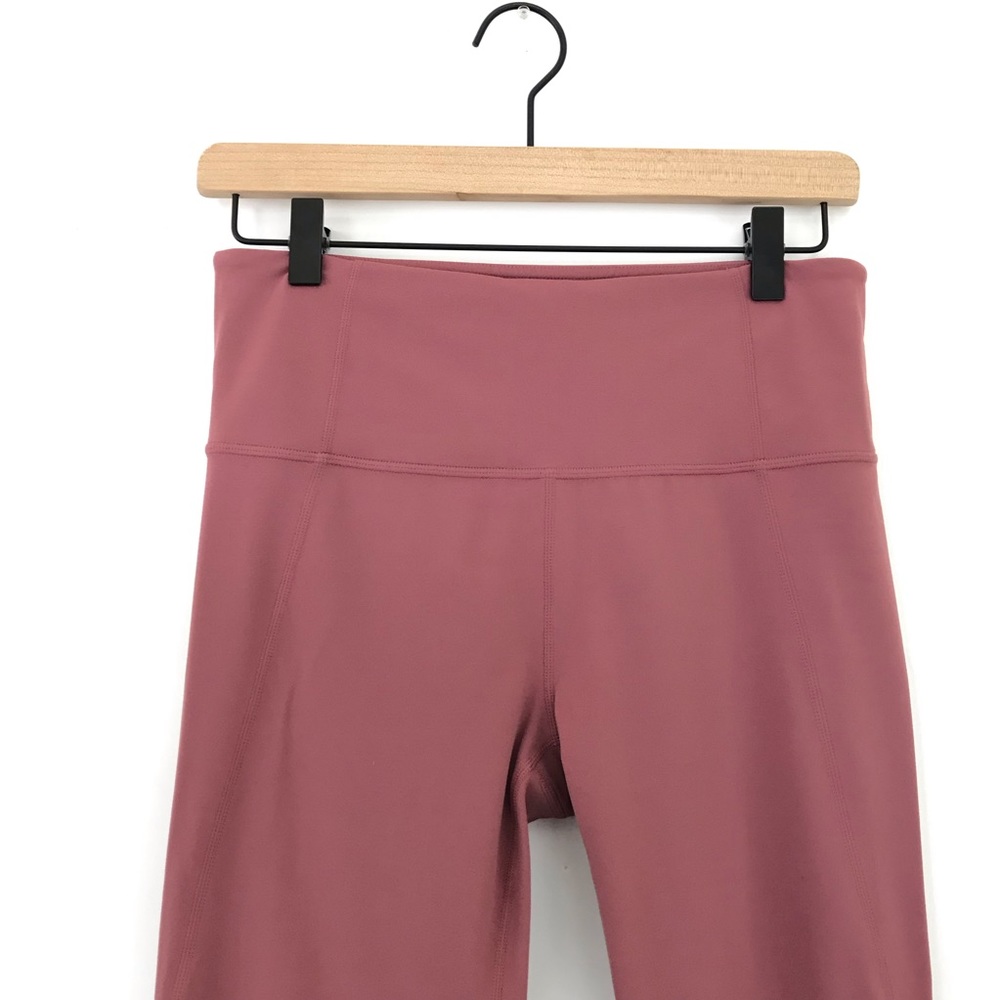 Athleta Salutation 7/8 Tight in Powervita Medium - Picture 4 of 8